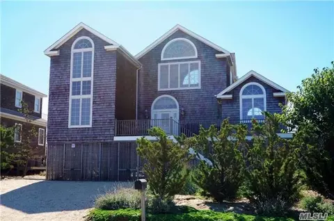 939 Dune Rd, Westhampton Beach, NY 11978 photo 1