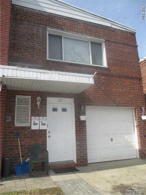 385 Willis Ave, Williston Park, NY 11596 photo 1