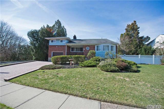 36 Irene Ln, Plainview, NY 11803 photo 1