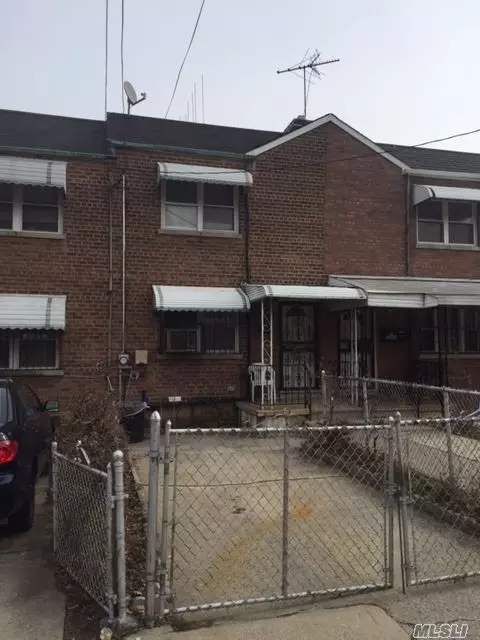 2936 Bouck Ave, Bronx, NY 10469 photo 1