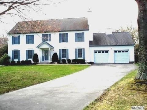 189 Union Ave, E. Patchogue, NY 11772 photo 1