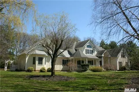 101 Hidden Pheasant Path, Wading River, NY 11792 photo 1