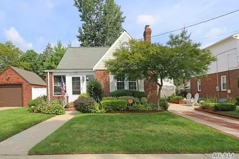 539 Irving Pl, Baldwin, NY 11510 photo 1