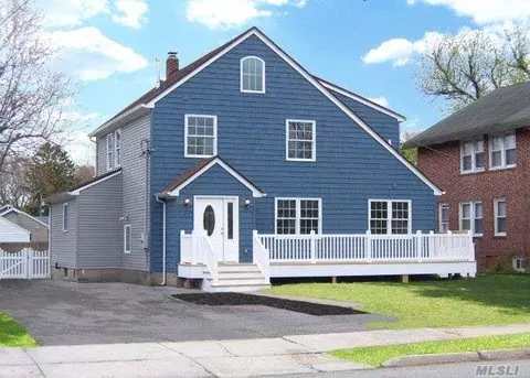 167 Rider Ave, Patchogue, NY 11772 photo 1