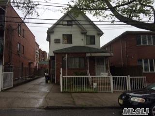 Undisclosed, Flushing, NY 11355 photo 1