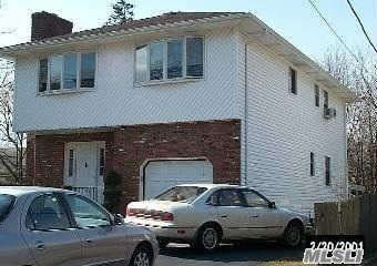 18 Plainview Rd, Bethpage, NY 11714 photo 1