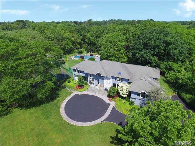 59 Saw Mill Rd, Cold Spring Harbor, NY 11724 photo 1