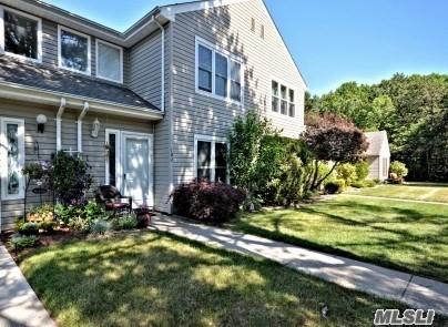 39 N Prospect Ave, Patchogue, NY 11772 photo 1