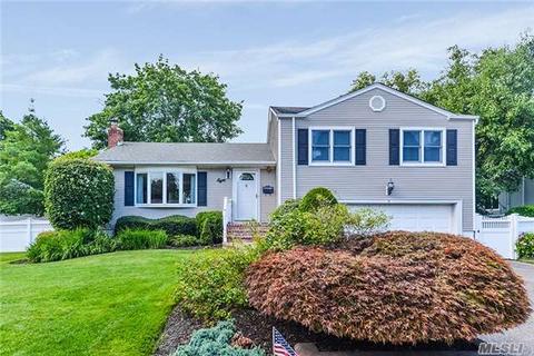 8 Audley Cir, Plainview, NY 11803 photo 1