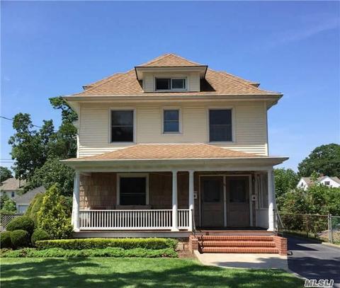 80 Jayne Ave, Patchogue, NY 11772 photo 1