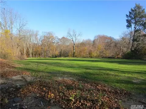59 Ryefield Rd, Lattingtown, NY 11560 photo 1