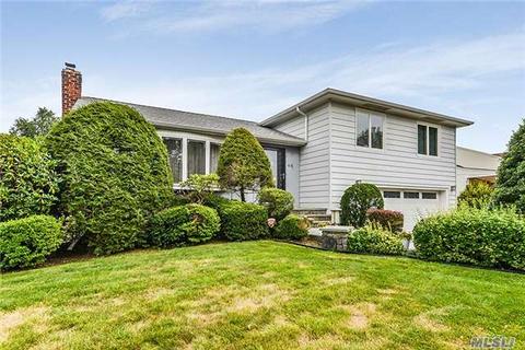 44 Audley Cir, Plainview, NY 11803 photo 1
