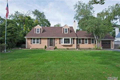 39 Maple St, Islip, NY 11751 photo 1