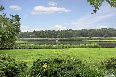 17 Bishop Ave, Westhampton, NY 11977 photo 1