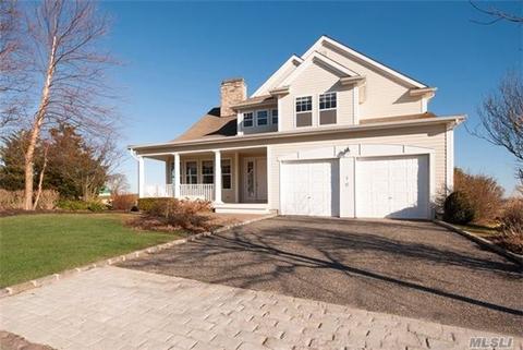 10 Tyler Dr, Riverhead, NY 11901 photo 1