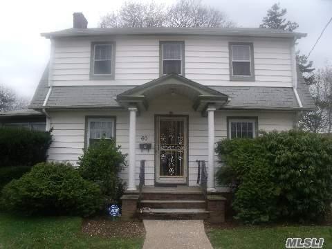 60 Willow Ave, Hempstead, NY 11550 photo 1