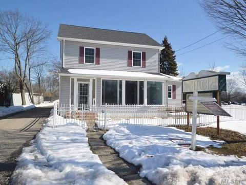 91 Medford Ave, Patchogue, NY 11772 photo 1