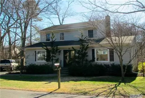 22 E Shore Dr, Patchogue, NY 11772 photo 1
