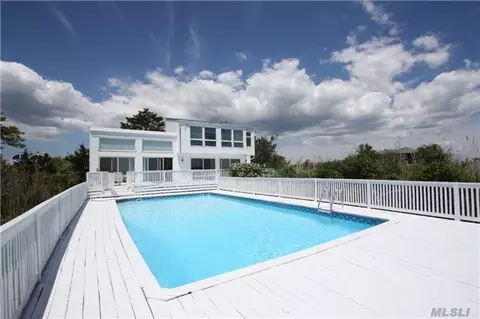 6 Sandpiper Ct, Westhampton, NY 11977 photo 1
