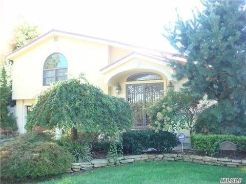 60 Parkside Dr, Jericho, NY 11753 photo 1