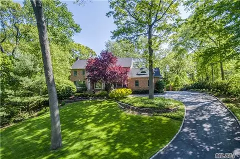 11 Peabody Rd, Cold Spring Harbor, NY 11724 photo 1