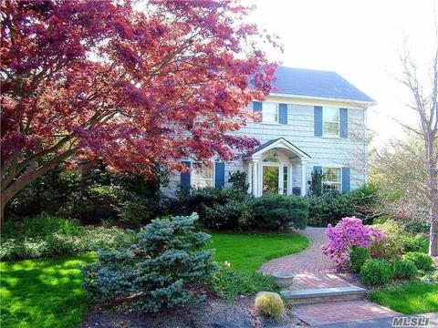 46 Monroe Ave, Patchogue, NY 11772 photo 1