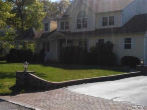 6 Harbor Side Ct, E. Patchogue, NY 11772 photo 1