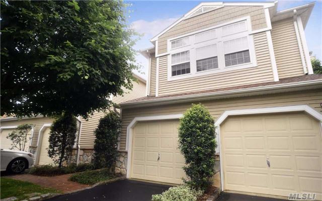6 Sagamore Dr, Plainview, NY 11803 photo 1
