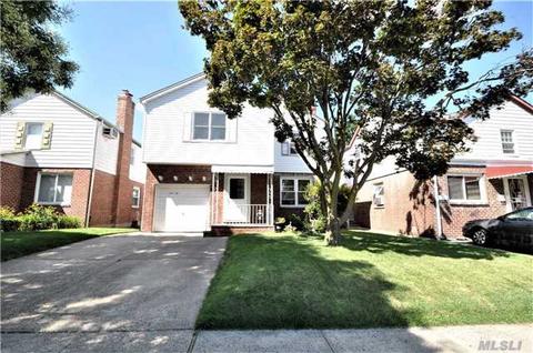 147-25 68th Rd, Flushing, NY 11367 photo 1