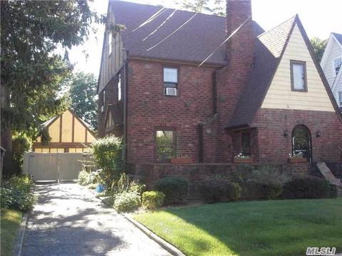 1926 Harte St, Baldwin, NY 11510 photo 1
