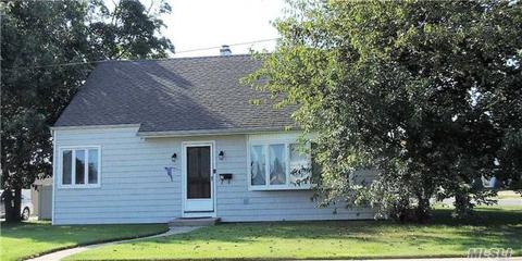 47 Albert Rd, Valley Stream, NY 11580 photo 1