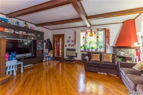 Undisclosed, Flushing, NY 11358 photo 1