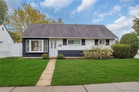 25 Vernon St, Plainview, NY 11803 photo 1
