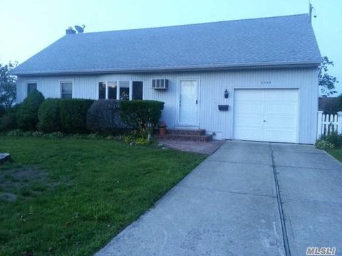 3359 Colony Dr, Baldwin, NY 11510 photo 1