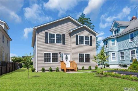 17 Graffing Pl, Freeport, NY 11520 photo 1