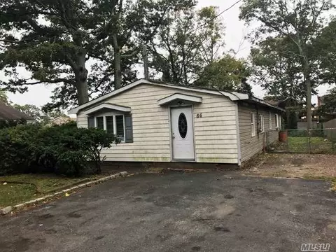 66 Eleanor Ave, Mastic, NY 11950 photo 1