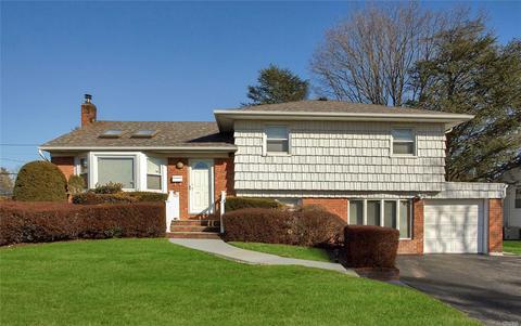 57 Mitchell Ave, Plainview, NY 11803 photo 1