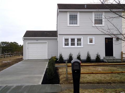 654 Hamilton Ave # a, Westhampton, NY 11977 photo 1