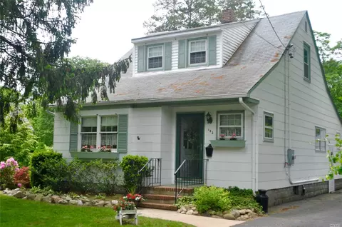 142 Washington Ave, Patchogue, NY 11772 photo 1