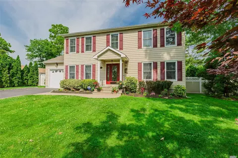 117 Gillette Ave, Patchogue, NY 11772 photo 1