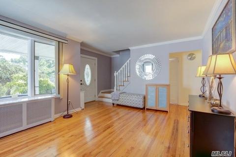 11 Brookfield Rd, Valley Stream, NY 11581 photo 1