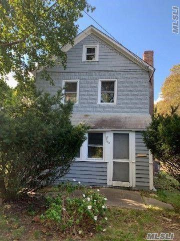 170 Hedges Ave, Patchogue, NY 11772 photo 1