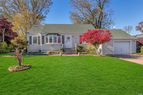 30 Lee Ave, Patchogue, NY 11772 photo 1
