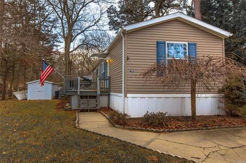 525 D23 Riverleigh Ave, Riverhead, NY 11901 photo 1