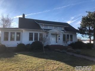 230 West Ave, Patchogue, NY 11772 photo 1