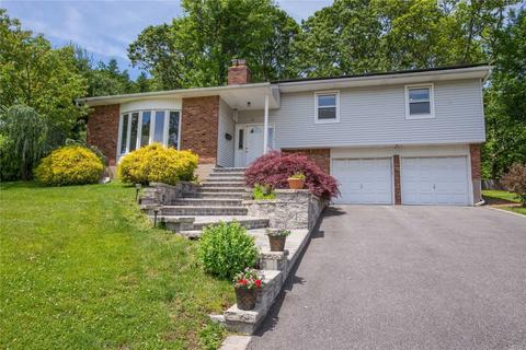 18 Long Ridge Rd, Plainview, NY 11803 photo 1