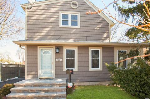 69 Cedar Ave, Patchogue, NY 11772 photo 1