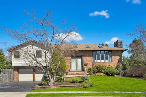 12 Chenango Dr, Jericho, NY 11753 photo 1