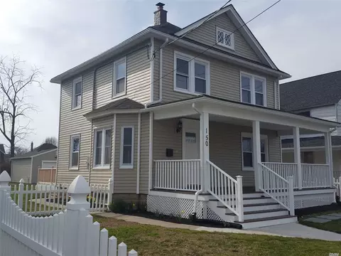 150 Maple Ave, Patchogue, NY 11772 photo 1