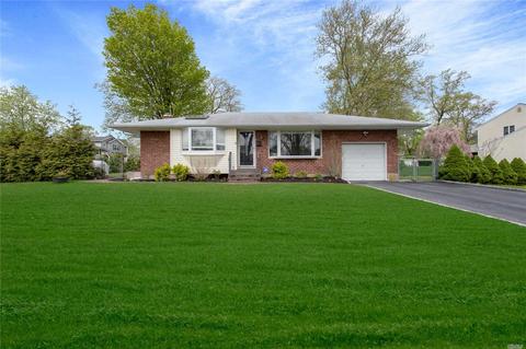 6 Abbey Dr, Commack, NY 11725 photo 1